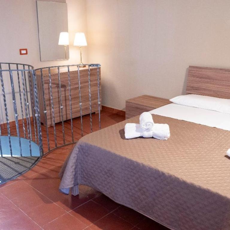 238 Holiday House - Two-Bedroom Apartment - 6
