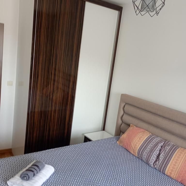 Deniz manzaralı, büyük markete yakın ev - Apartman sa 1 Spavaćom Sobom - 4