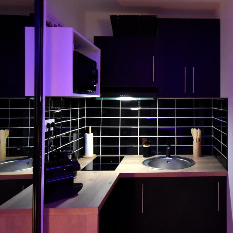 Luxury Love Room with Private Spa & Sauna Havre de Plaisir - Apartment mit 1 Schlafzimmer - 7