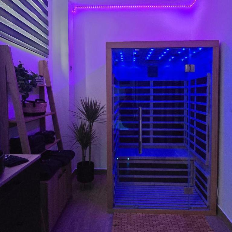 Luxury Love Room with Private Spa & Sauna Havre de Plaisir - Apartment mit 1 Schlafzimmer - 3