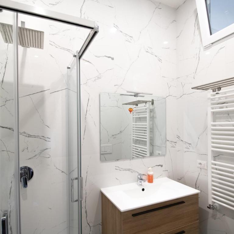 GARIBALDI ISOLA APARTMENTS - 80m from GARIBALDI station & 10min from CENTRALE station - Appartamento con 1 Camera da Letto - 16
