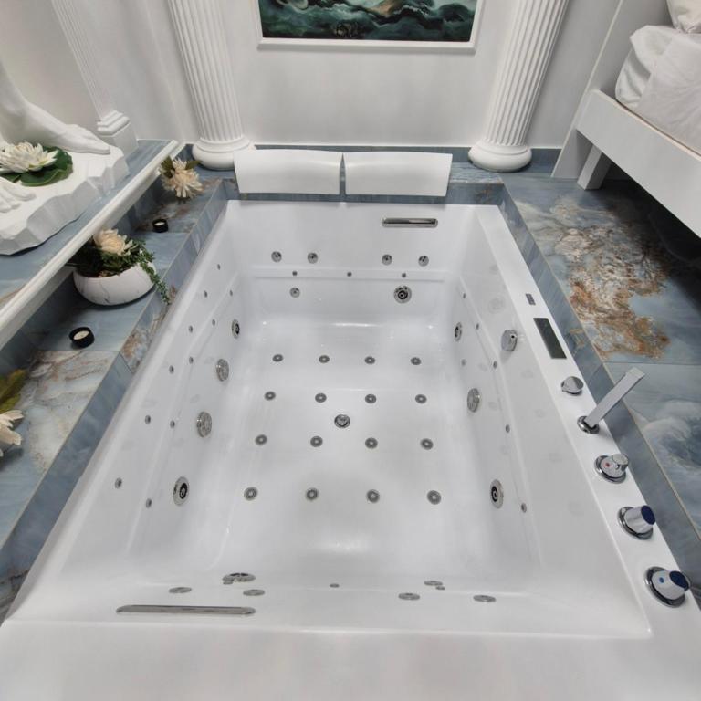 Albicocche Suite Catania - Suite with Hot Tub - 9