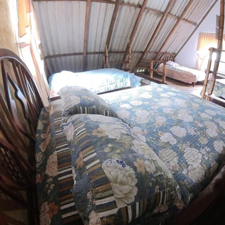 Hosteria Rio Verde - Three-Bedroom Chalet - 8