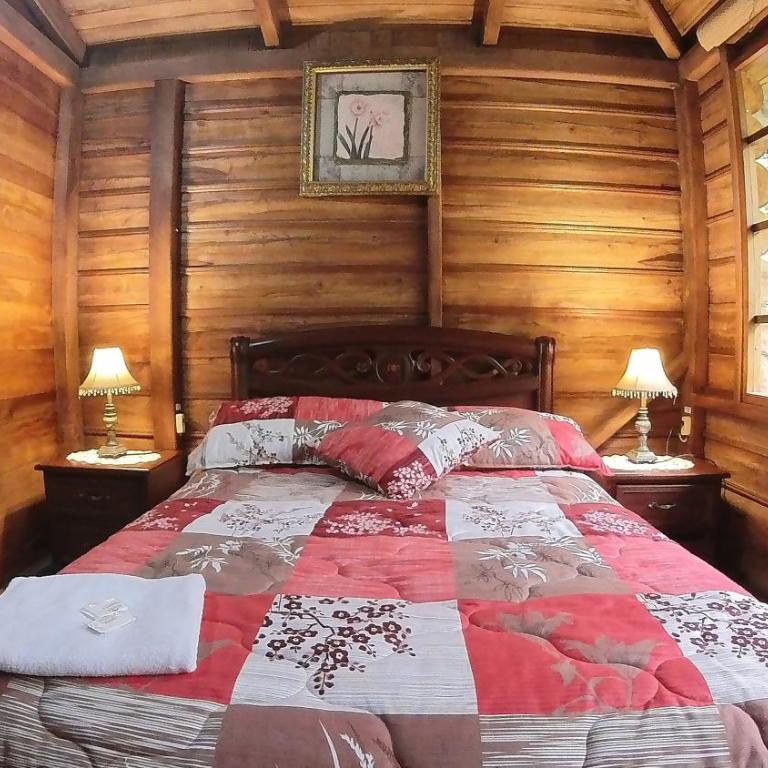 Hosteria Rio Verde - Two-Bedroom Chalet - 4