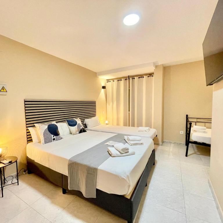 Júbilus Rooms - Habitación Cuádruple Económica - 1