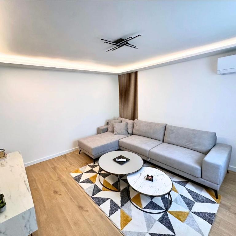 Apartment Nest with private garage - Apartman sa 1 Spavaćom Sobom - 1
