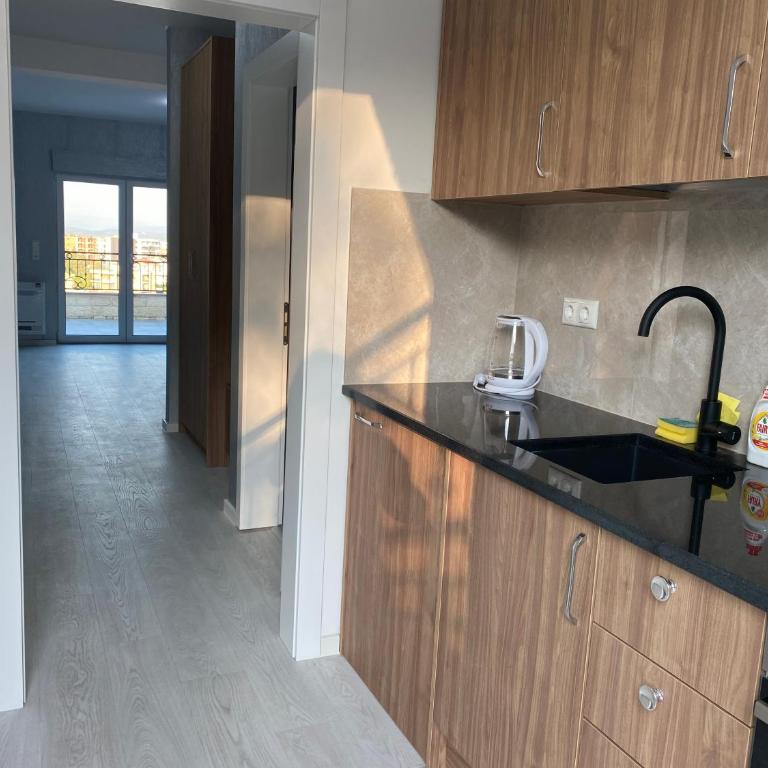 Apartments Villa Bari - Double Room with Balcony - 10