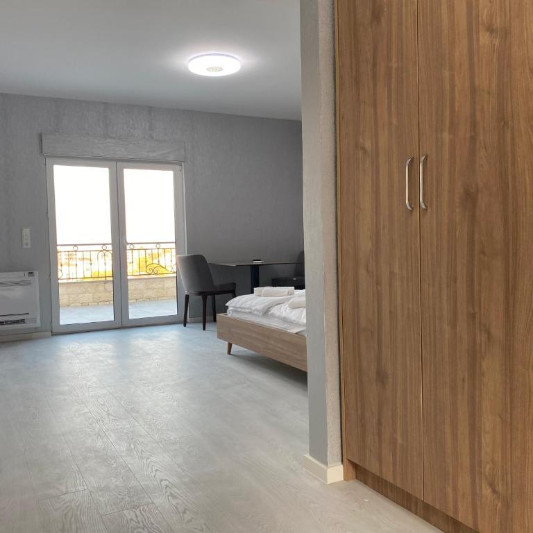 Apartments Villa Bari - Double Room with Balcony - 15
