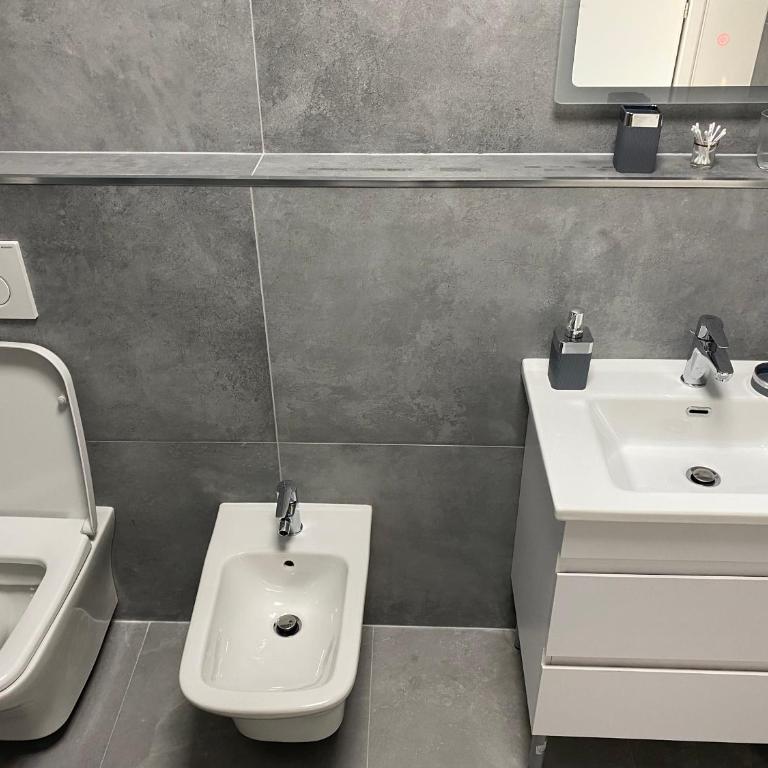 Apartments Villa Bari - Double Room with Balcony - 21