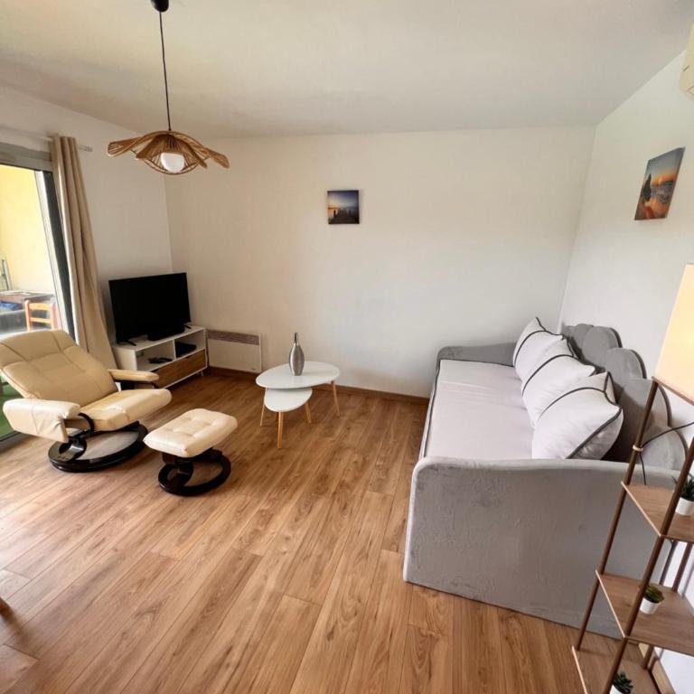 La Terrasse du Liouquet 106 - Piscine et Mer - Apartment with Pool View - 12