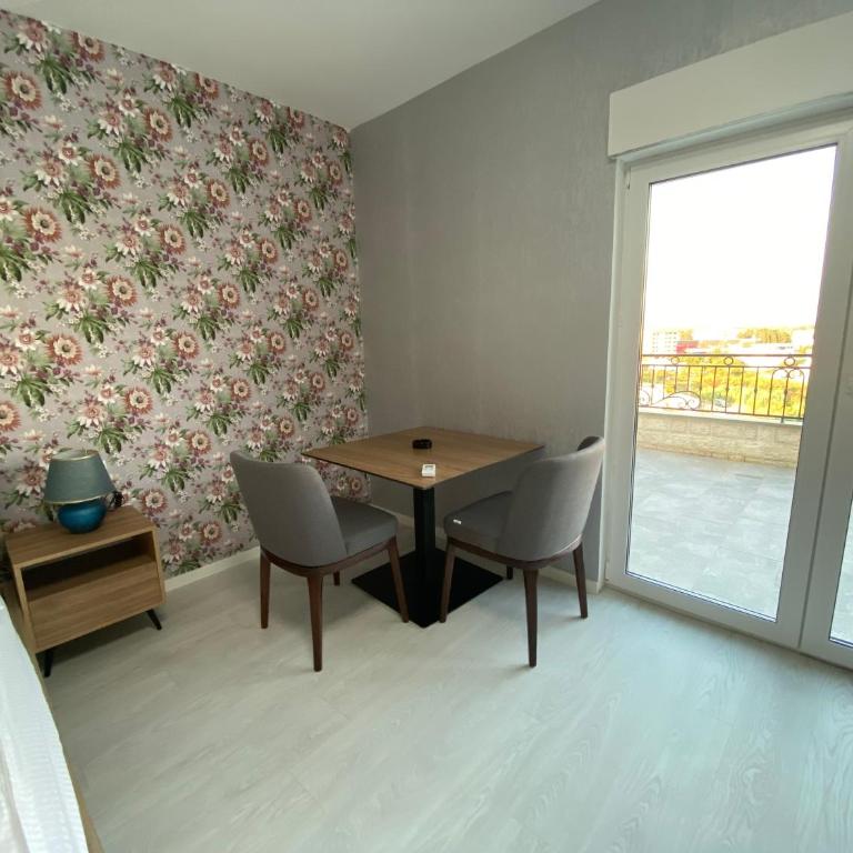 Apartments Villa Bari - Double Room with Balcony - 34