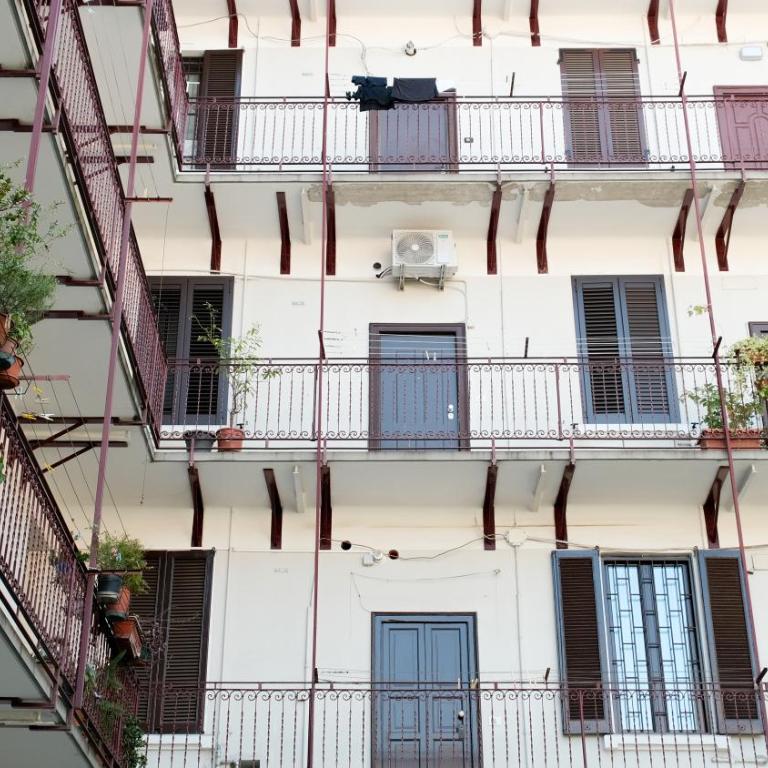GARIBALDI ISOLA APARTMENTS - 80m from GARIBALDI station & 10min from CENTRALE station - Appartamento con 1 Camera da Letto - 23