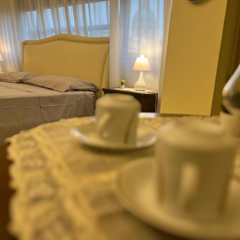 ConteCavour - Deluxe Double Room with Balcony - 9