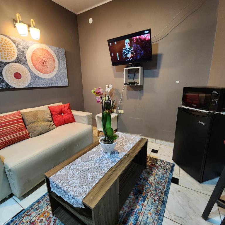 Ivy House Apart Hotel - One-Bedroom Apartment - 2