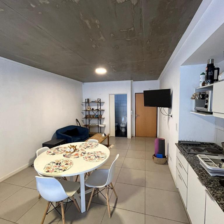 Edificio moderno con parrila privada en barrio residencial - PlusProps - Apartamento de 1 dormitorio - 4