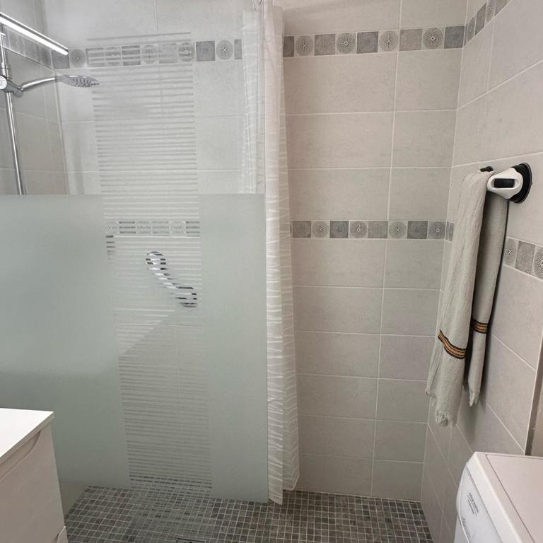 Confortable appartement 3 pièces · Proche des pistes · WIFI · 6 pers - FR-1-425-225 - Appartement - 7