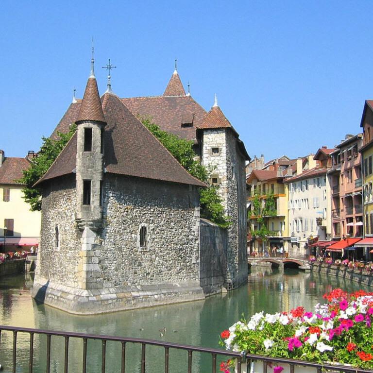 Appartement 3P avec Terrasse et Parking à Annecy - FR-1-432-88 - Apartment - 8