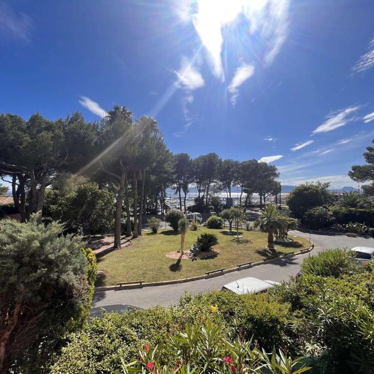 Studio cabine climatisé avec terrasse et garage - 4 couchages, St Raphaël - FR-1-226A-180 - Apartamento - 13