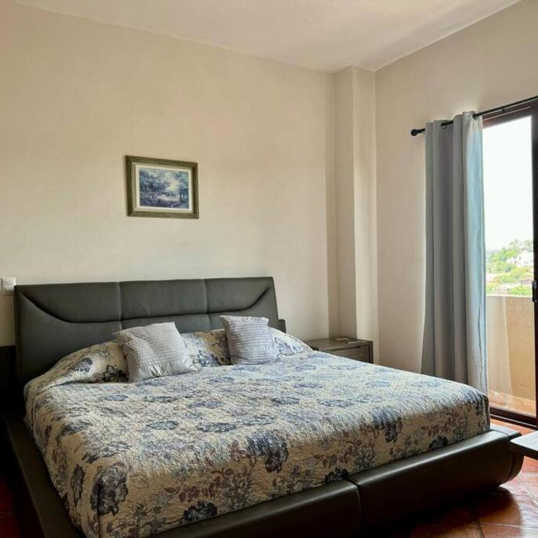 Charming No Stairs Near DT Security Pool Parking - Apartamento de 2 dormitorios con balcón - 35