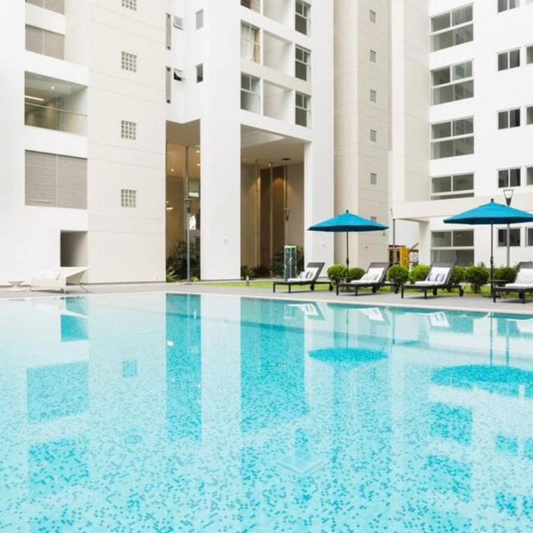 Luxury Apartments Moon Suites Top - Three-Bedroom Apartment - 1