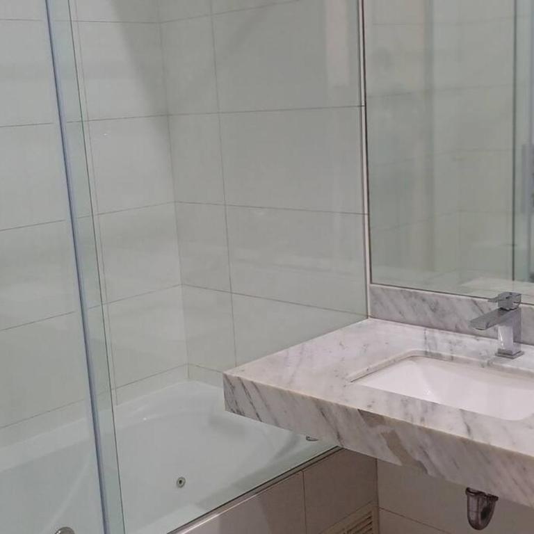 Luxury Apartments Moon Suites Top - Three-Bedroom Apartment - 5