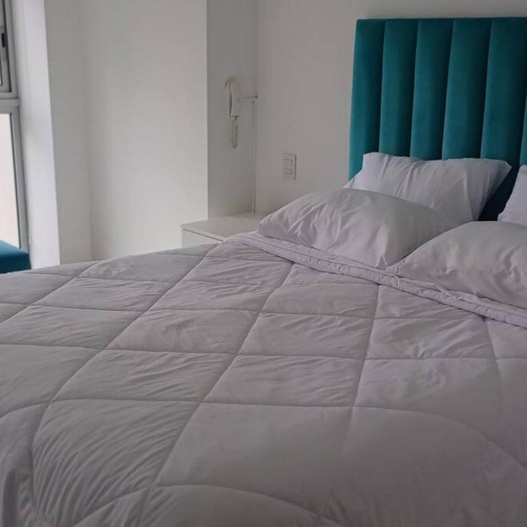 Luxury Apartments Moon Suites Top - Three-Bedroom Apartment - 18