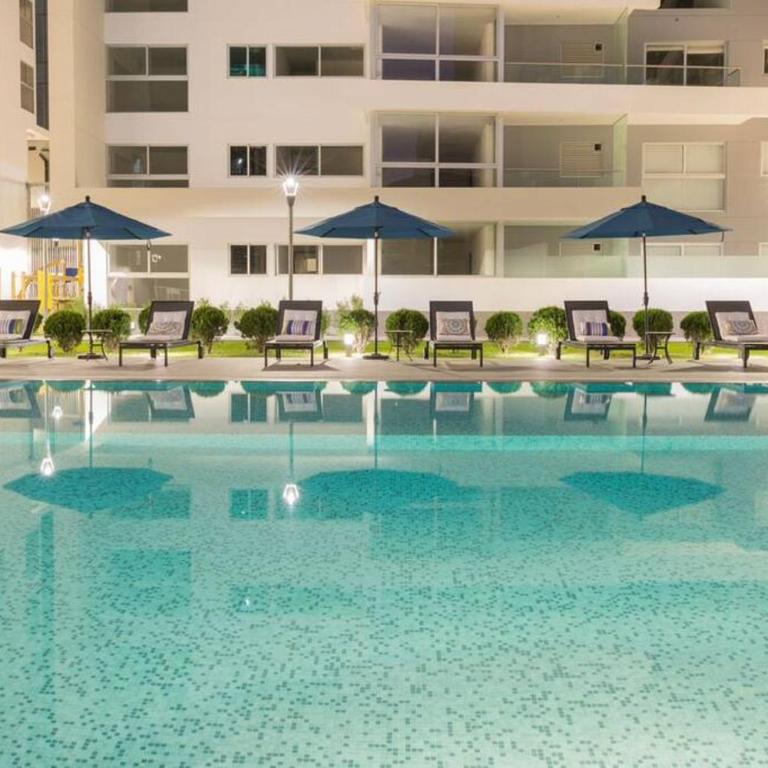 Luxury Apartments Moon Suites Top - Three-Bedroom Apartment - 43