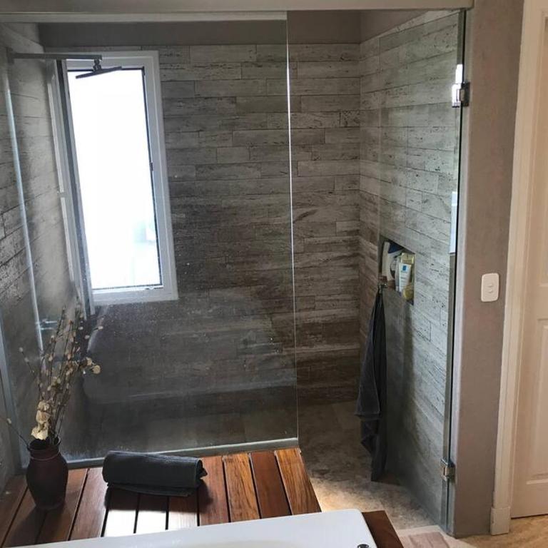Hermosa casa lago, piscina en barrio privado Tigre - Villa - 73