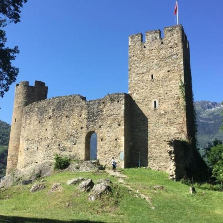 Appartement 2pers, superbe vue montagne, exposé sud, Résidence très calme, parking, 5mns à pied du centre - Appartement 1 Chambre - 53