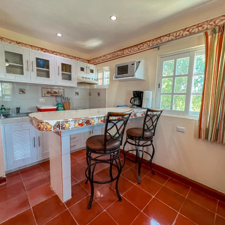 Villa Pajaros - Deluxe King Studio - 6