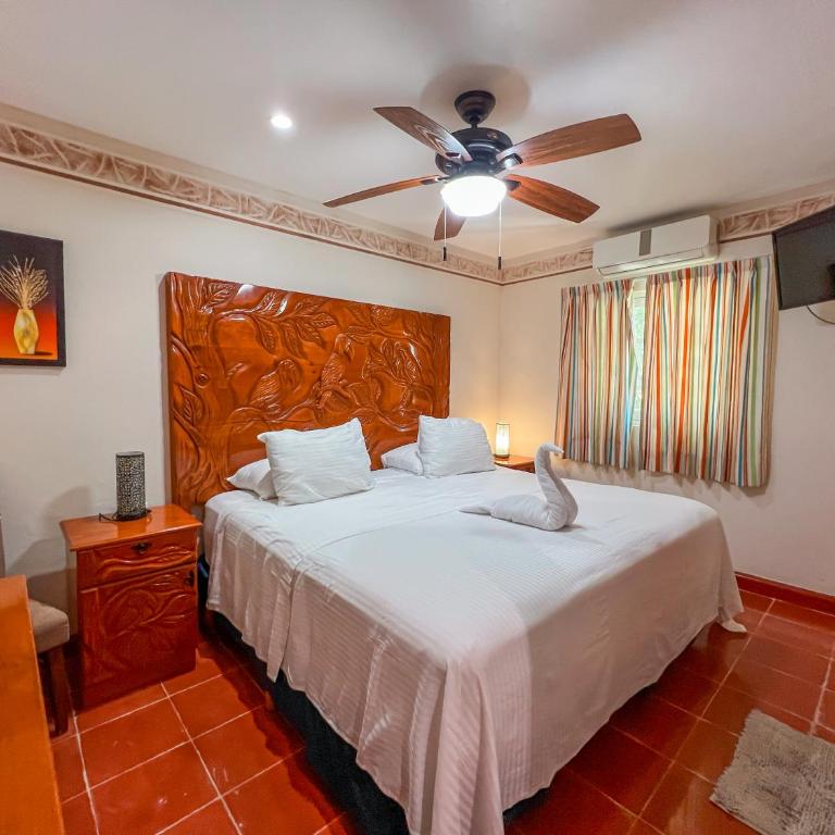Villa Pajaros - Deluxe King Studio - 1
