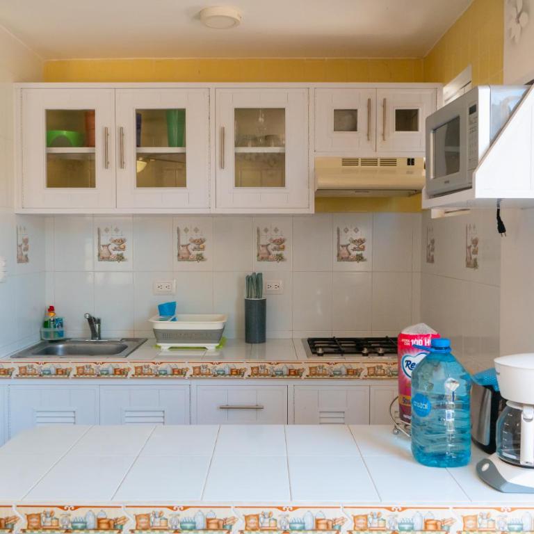 Villa Pajaros - Two-Bedroom Apartment - 5