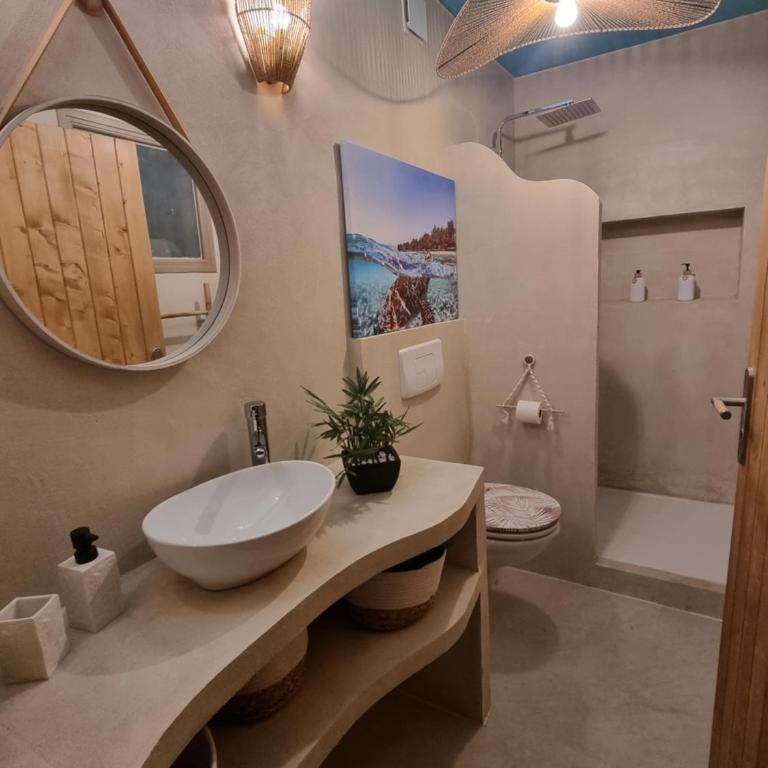 Les Spas de la Mer, Appart&Spa Aloha, 100m de la plage, Plein cœur du Grau - Appartamento con 1 Camera da Letto - 60