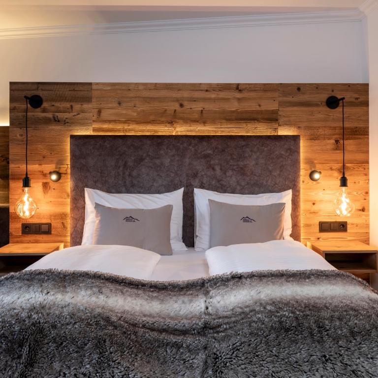 Hotel Zehnerkar & Hotel Obertauern - Deluxe Doppelzimmer mit Balkon - 1