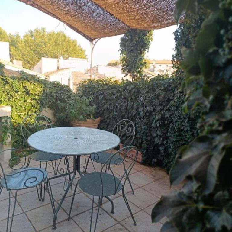 La confidentielle Centre ville Arles Terrasse - Casa de 2 dormitorios - 23