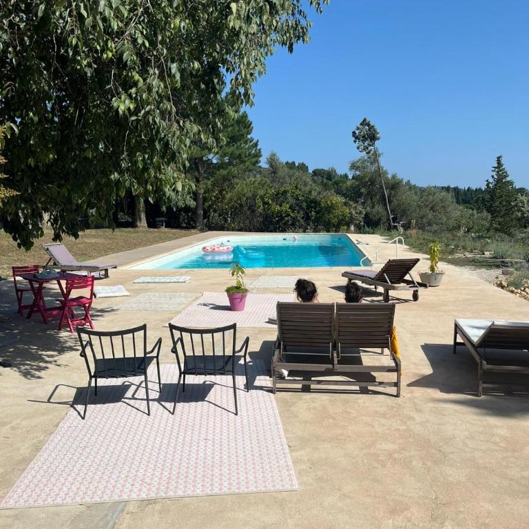 3 pièces au 1er étage dans bastide grassoise - Two-Bedroom Apartment - 5