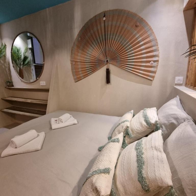 Les Spas de la Mer, Appart&Spa Aloha, 100m de la plage, Plein cœur du Grau - Appartamento con 1 Camera da Letto - 65