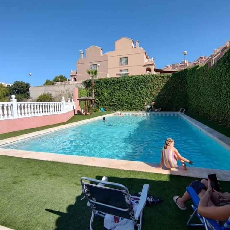 Paraiso Costa B - Three-Bedroom Apartment - 1