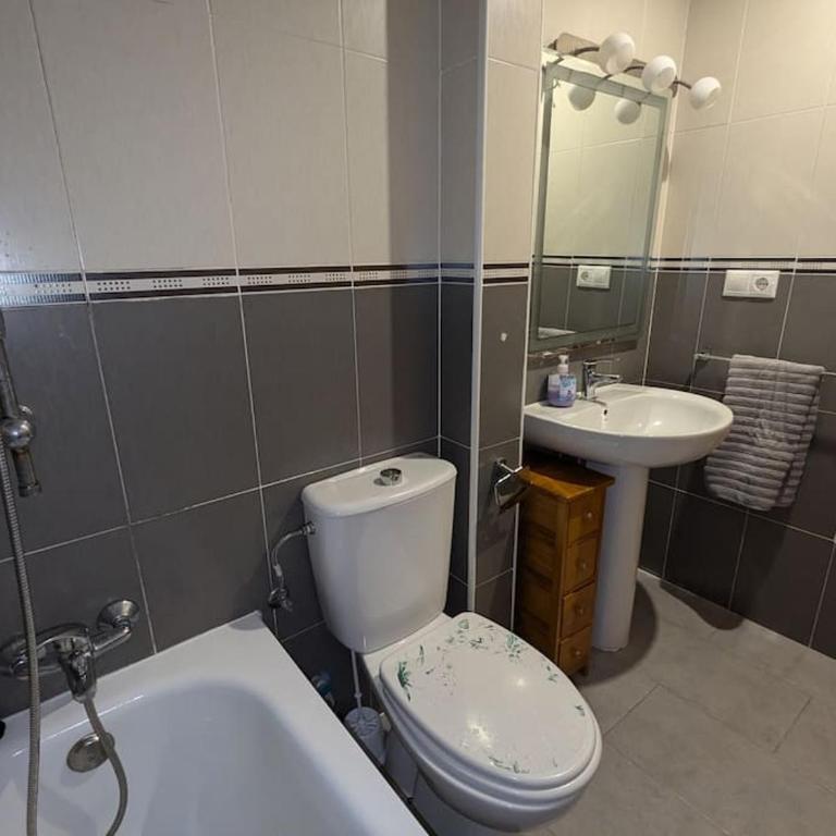 Paraiso Costa B - Three-Bedroom Apartment - 24