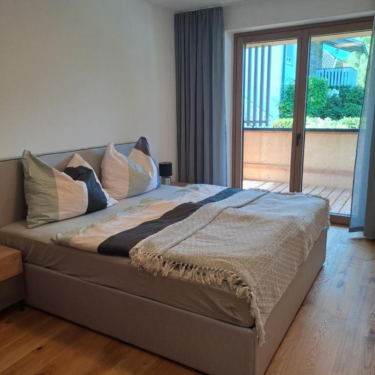 SEE ZEIT Appartements mit Seezugang by rentyourhome24 - Apartment mit 1 Schlafzimmer und Gartenblick - 5
