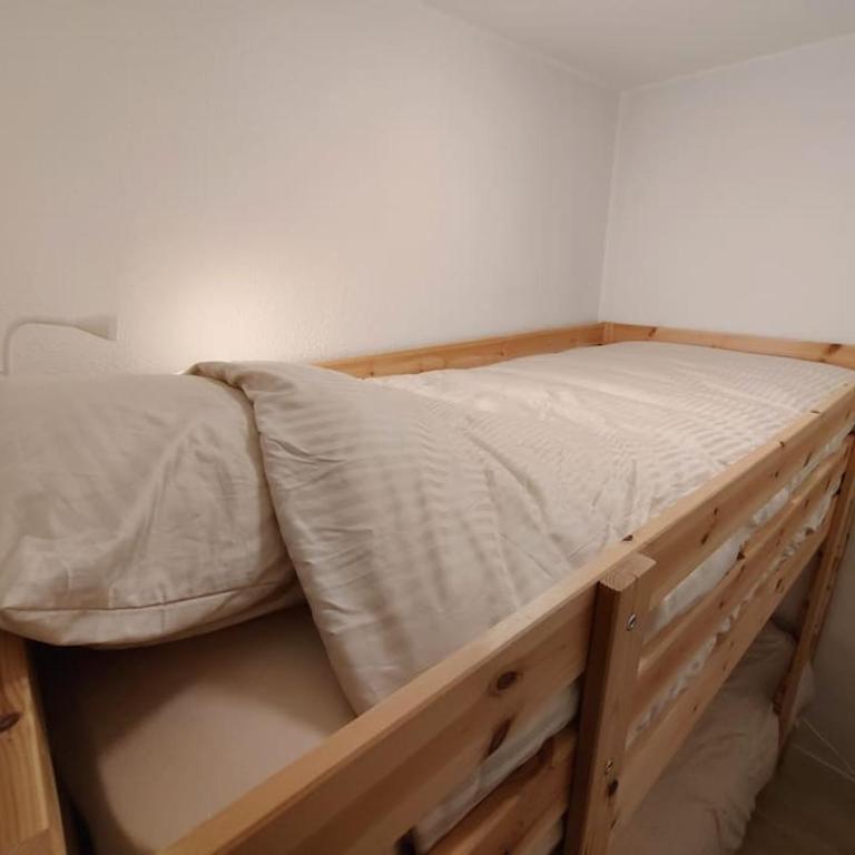 Appartement plein sud au calme Face Pinède et Plage - Apartment mit 1 Schlafzimmer - 5