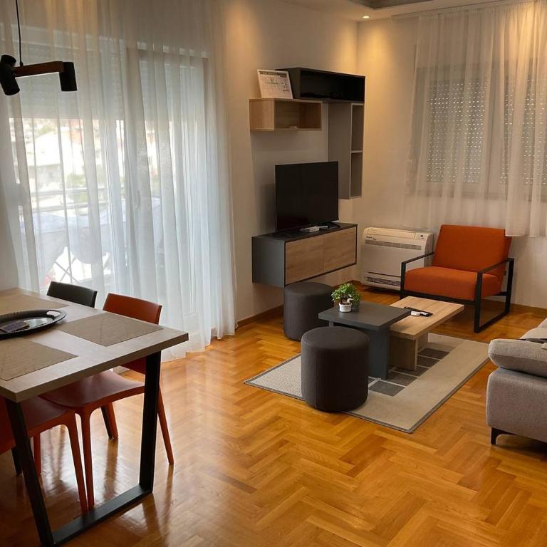 Apartmani Acros - Dvokrevetna Soba sa Dva Bračna Kreveta - 1