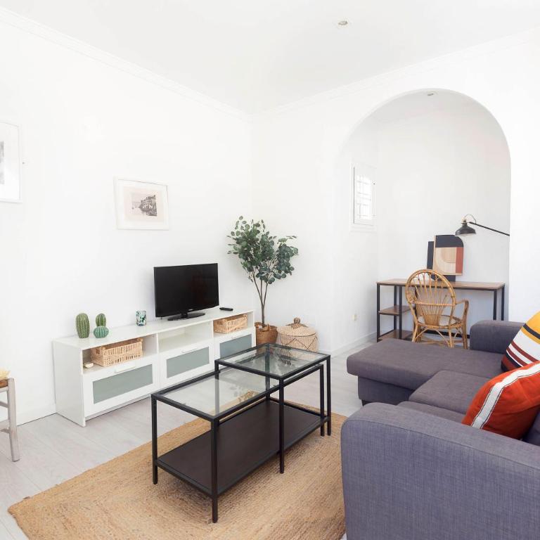 Atico Centro OnlyMalaga - Apartamento de 2 dormitorios con terraza - 5