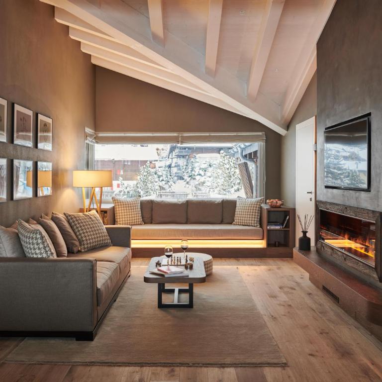 SCHLOSS Zermatt - CBD & Adaptogenic Spa and Sport Hotel - Suite - 5