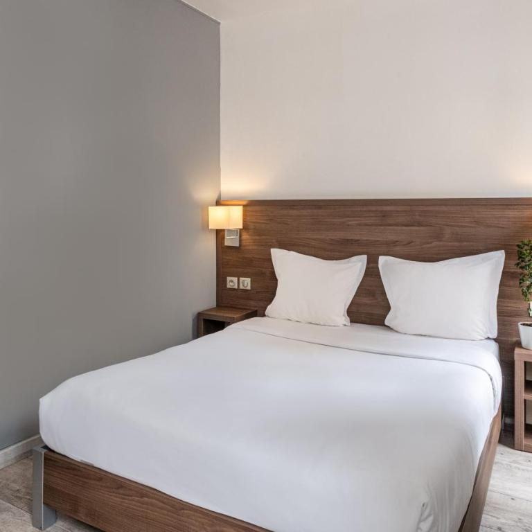 Hotel la Perle Montparnasse - Chambre Double Confort avec Vue sur Rue - 5