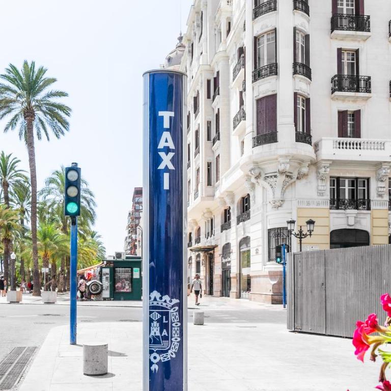 Luxury home & beach Alicante - Two-Bedroom Apartment - 41