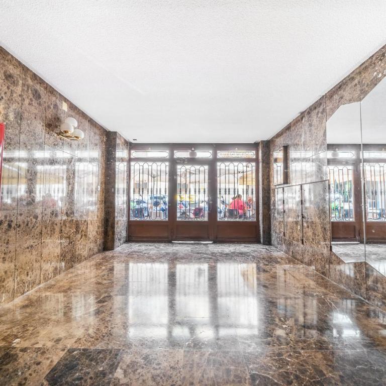 Luxury home & beach Alicante - Two-Bedroom Apartment - 34