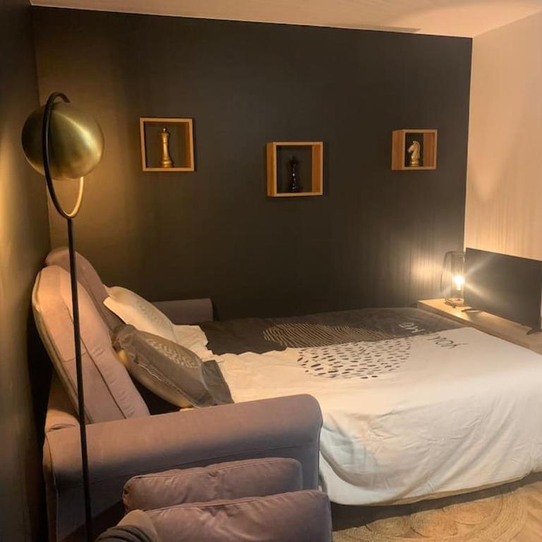 Chez Fany - Superbe appartement en résidence avec parking - Apartment mit 1 Schlafzimmer - 12