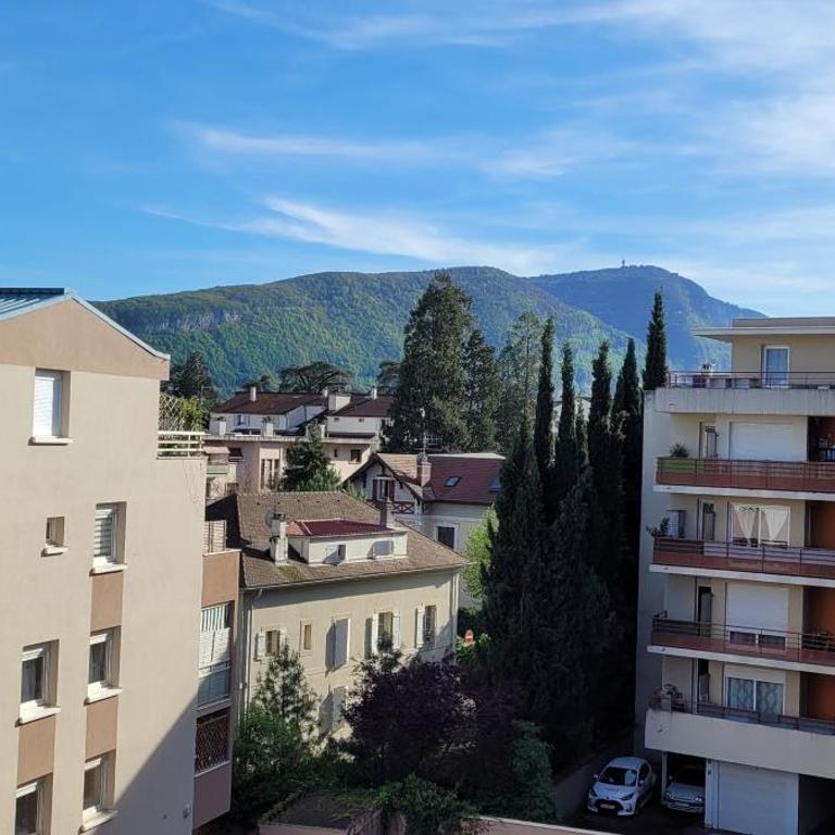 Cosy 51m2 proche gare pour Genève et tram 3 min - Appartement 1 Chambre - 21
