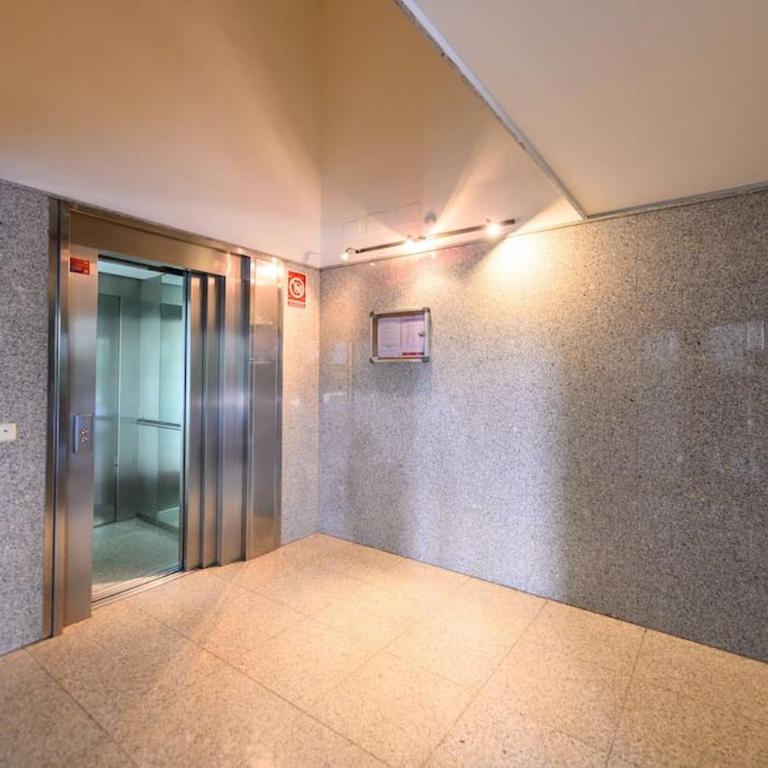 Moderno Apartamento TEMPORAL Familiar con Terraza SOD11 - Two-Room Apartment - 7